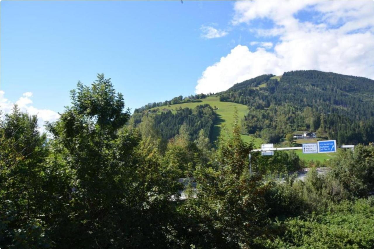 Alpine Lodge Apartment Τσελ αμ Ζέε Εξωτερικό φωτογραφία