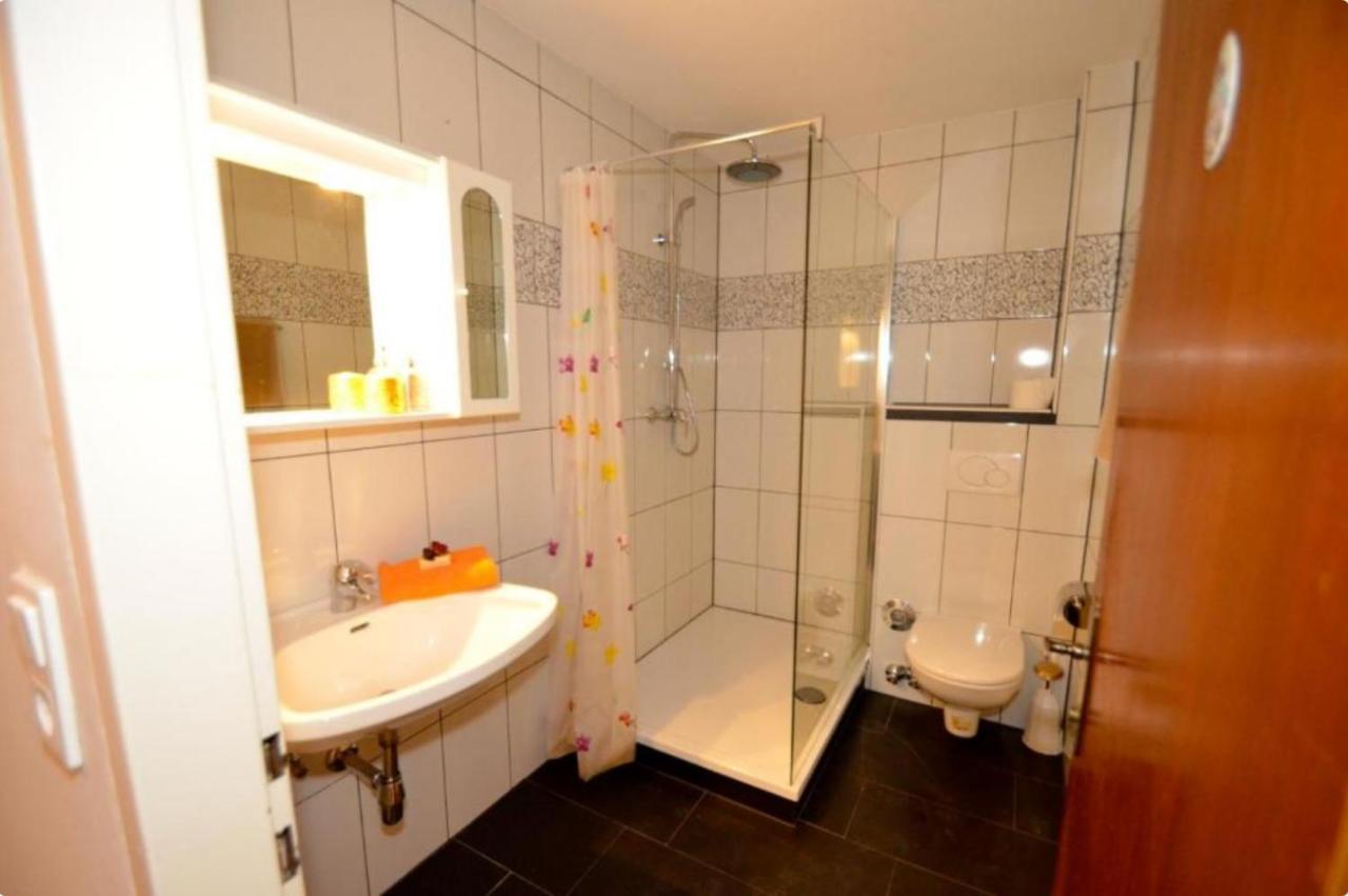 Alpine Lodge Apartment Τσελ αμ Ζέε Εξωτερικό φωτογραφία