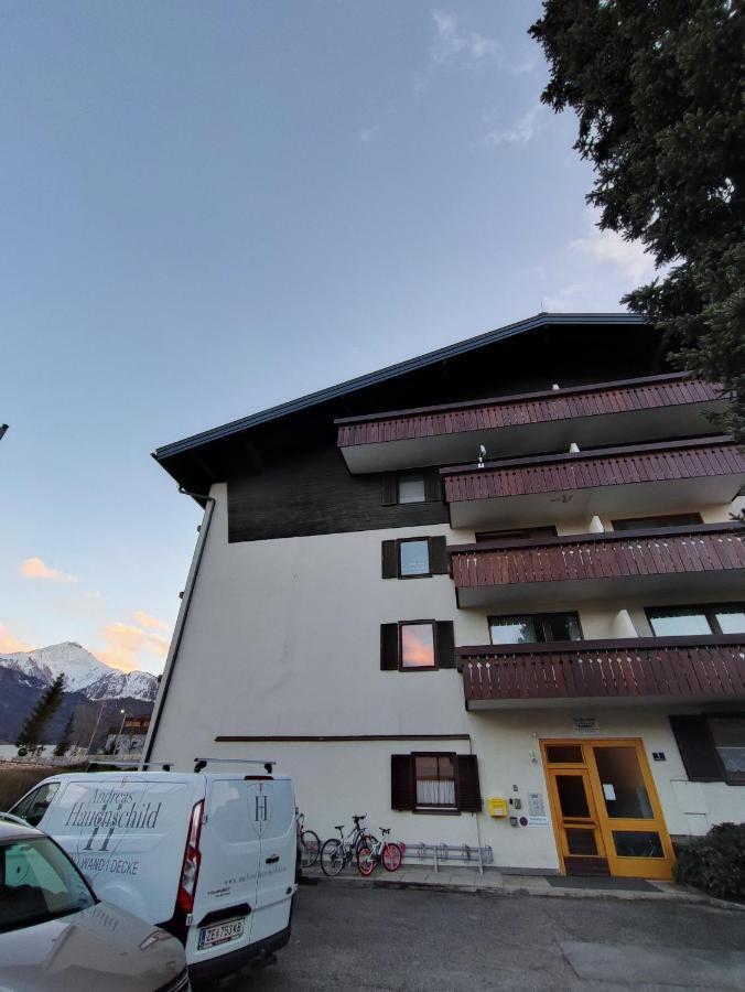 Alpine Lodge Apartment Τσελ αμ Ζέε Εξωτερικό φωτογραφία